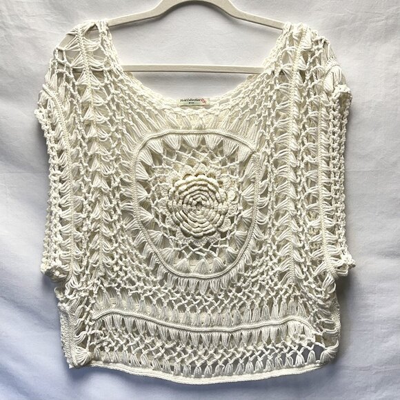 Vivid Collection Crochet Macrame Top Knit Cutout in Cream Women's - Picture 1 of 9